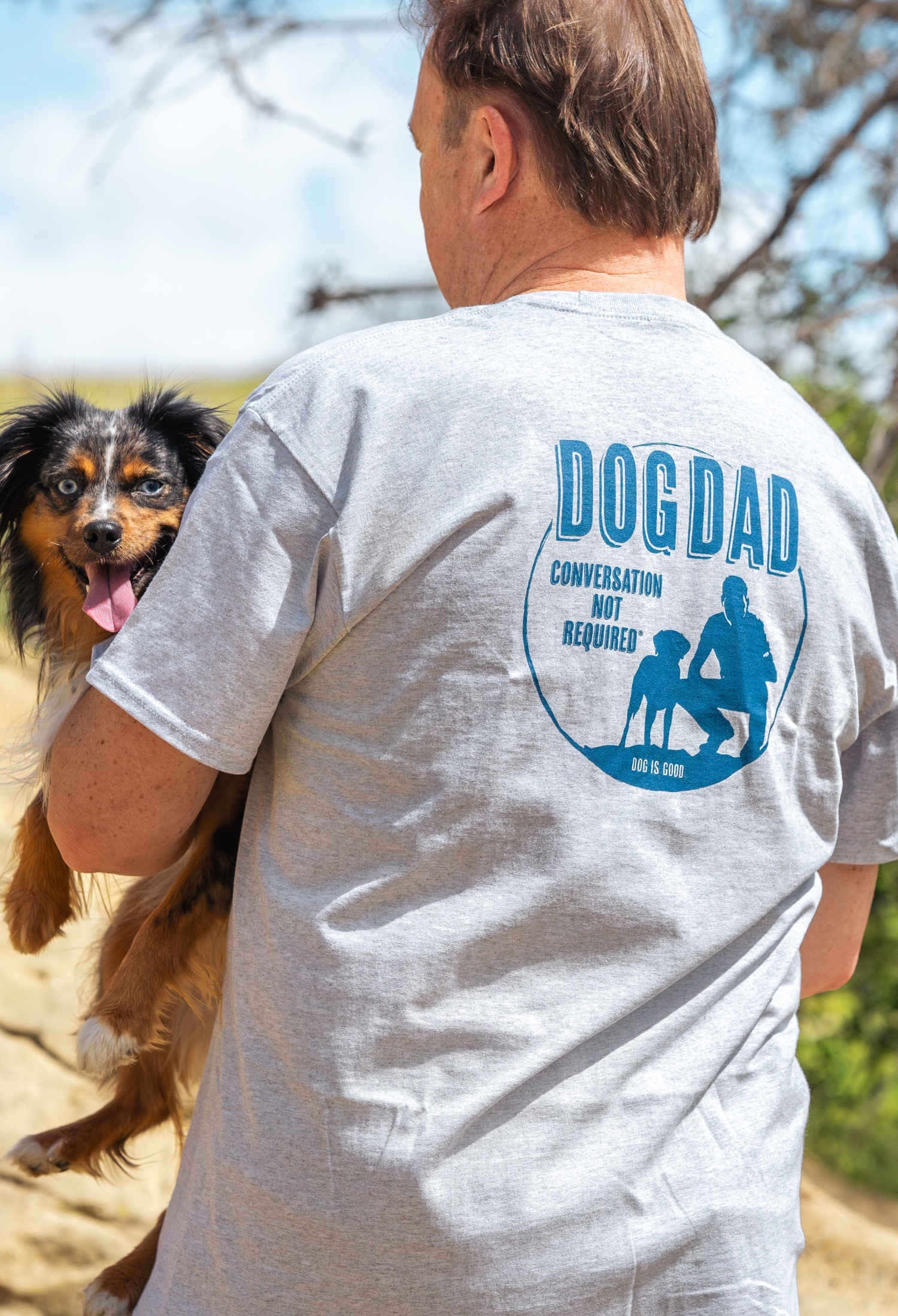 T-shirt: Dog Dad (Grey)